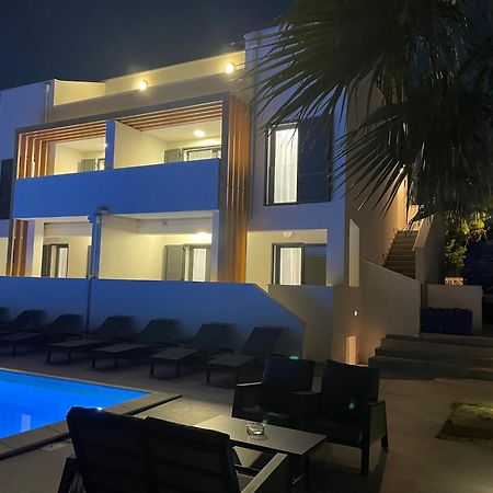 נובליה Villa Aquamarine Apartments מראה חיצוני תמונה