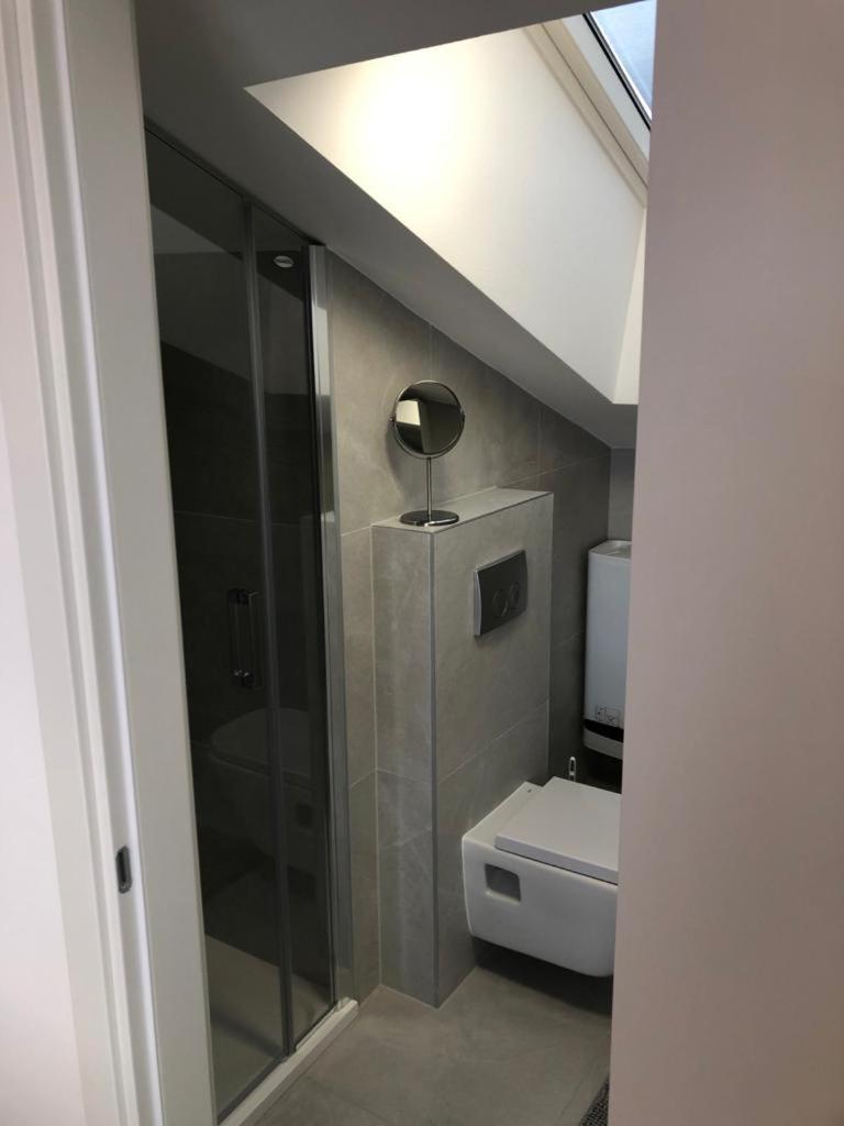 נובליה Villa Aquamarine Apartments מראה חיצוני תמונה